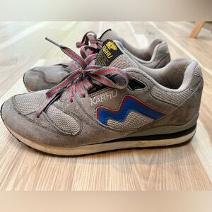 Karhu Synchron Classic OG Athletic Shoes Men's 6.5 Women’s 7.5